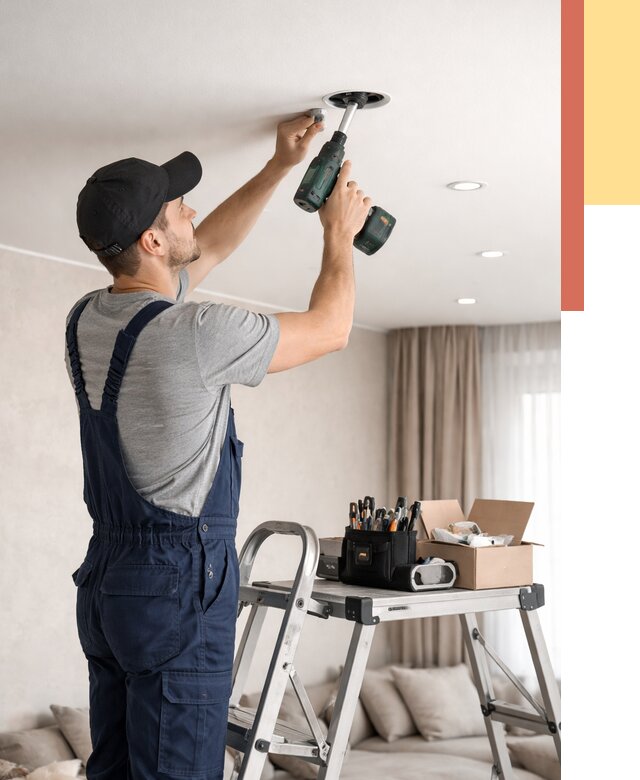 Установка и монтаж точечных светильников в натяжной потолок в Колпино от 1857 руб. | ОТДЕЛОЧНИК-Клп